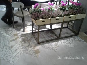 chevron formájú lap